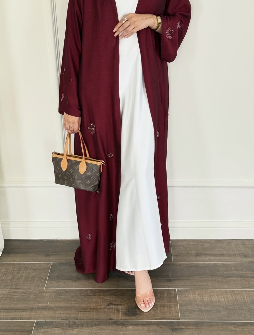 Maroon butterfly - Image 3