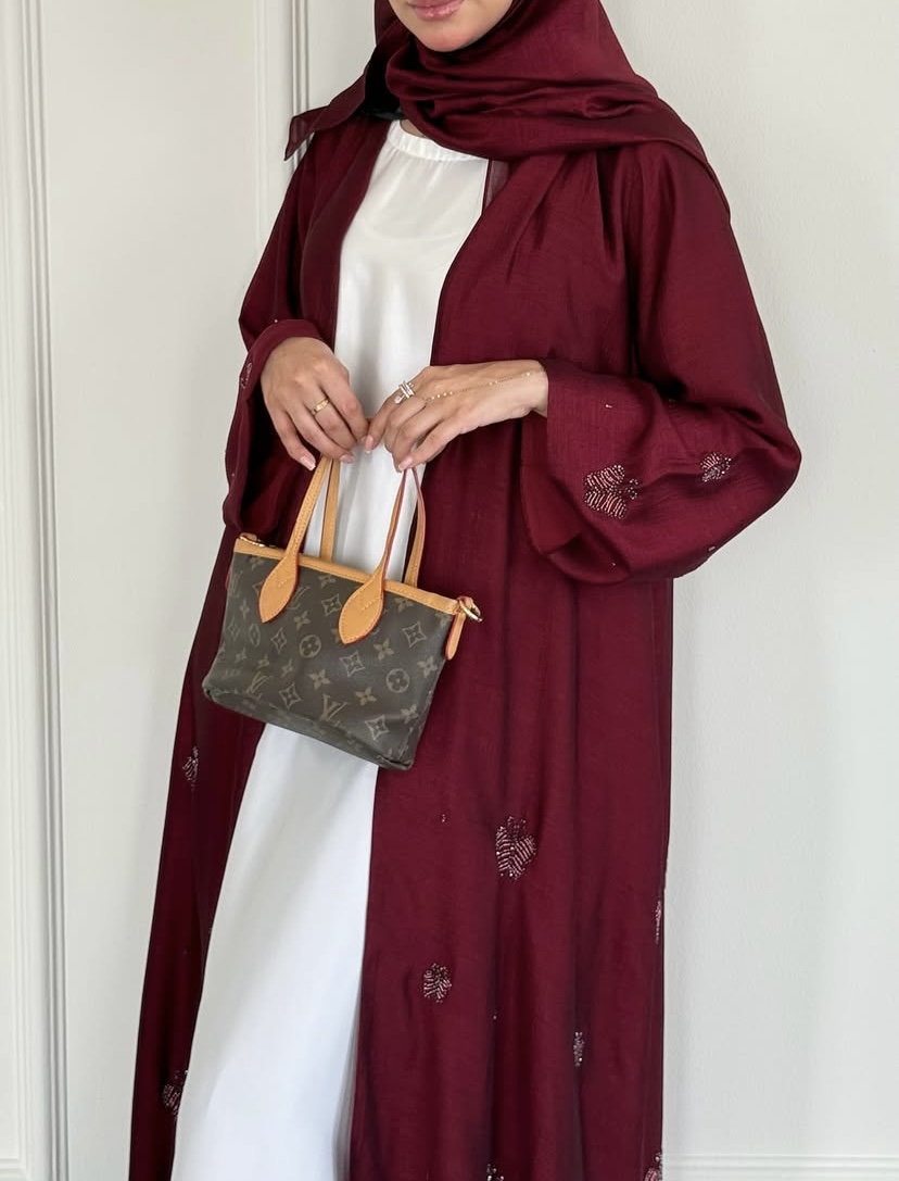 Maroon butterfly - Image 2