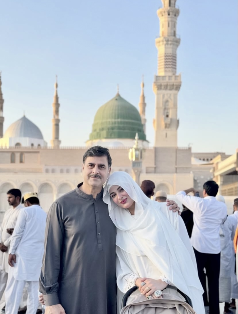 White madinah abaya - Image 6