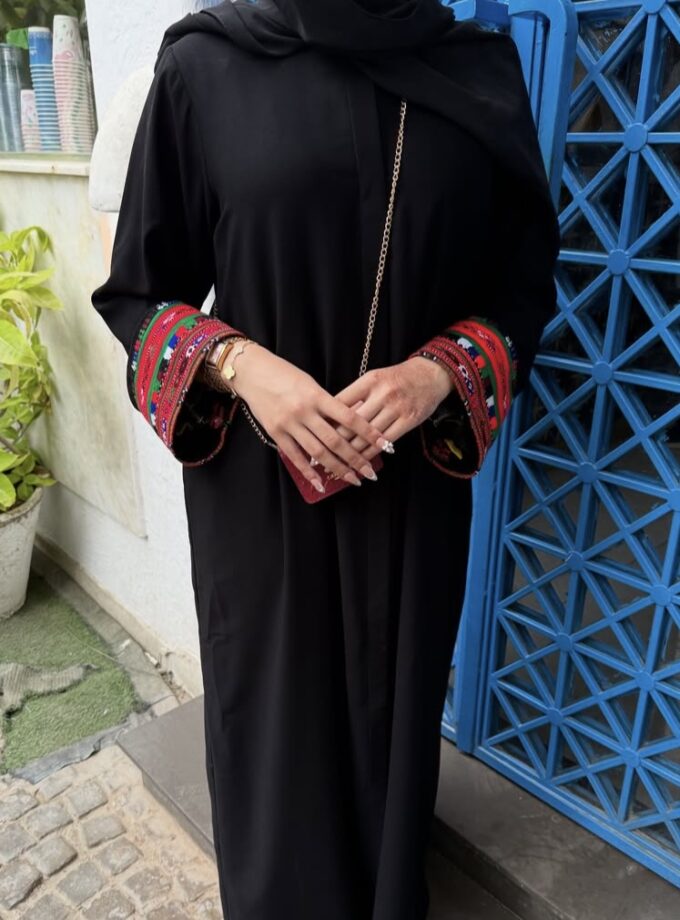 Kashmiri abaya