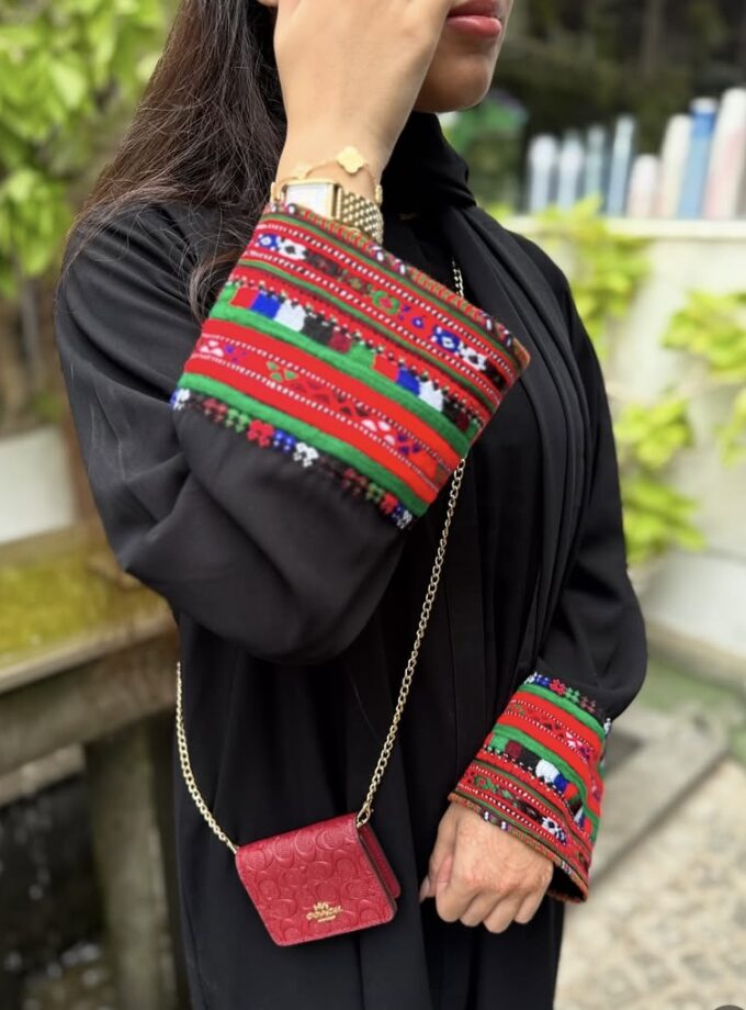Kashmiri abaya