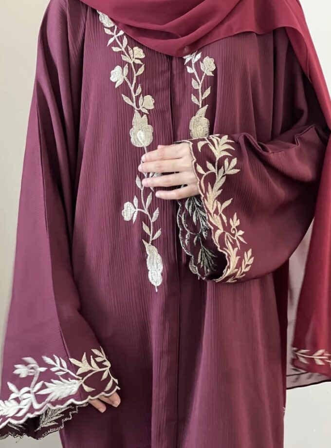Maroon Modest