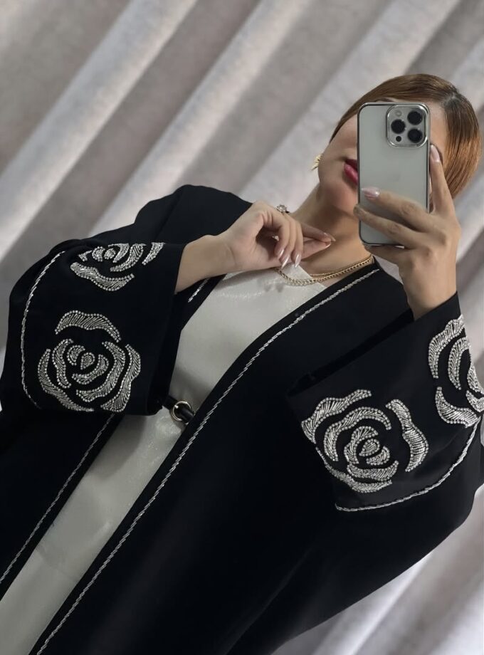 Gulab Abaya