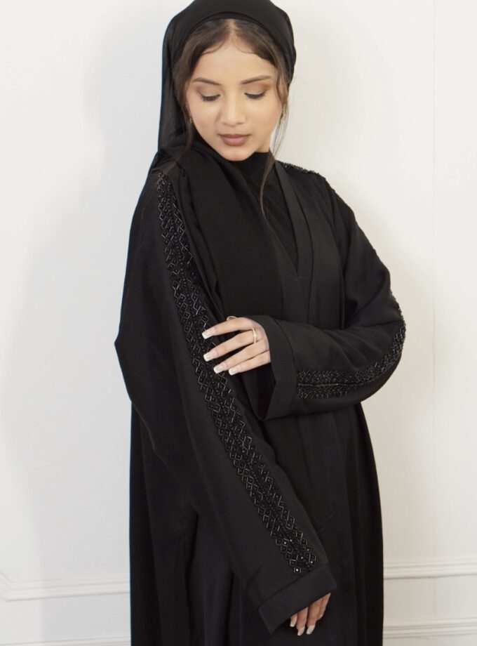 Zarar abaya (black zoom)