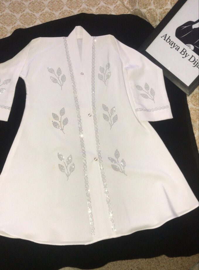 White kids abaya (2-6) years