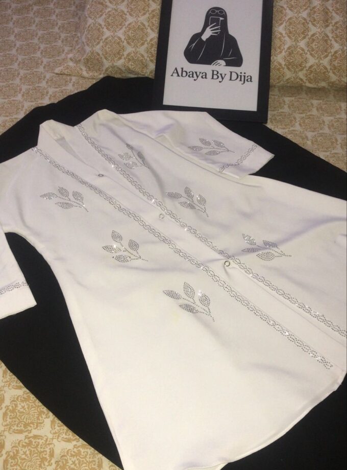 White kids abaya (2-6) years