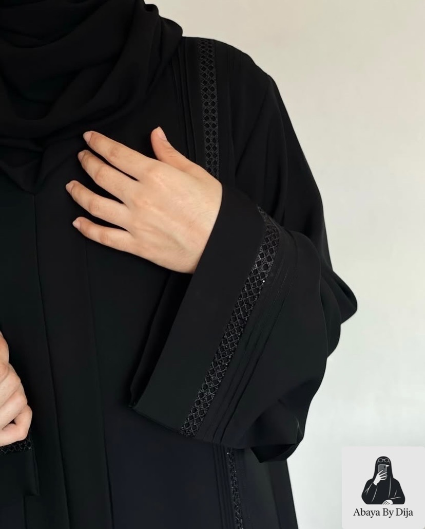 Black tree abaya - Image 2