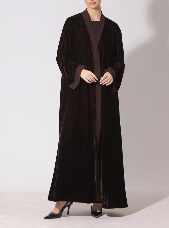 Makhmal abaya